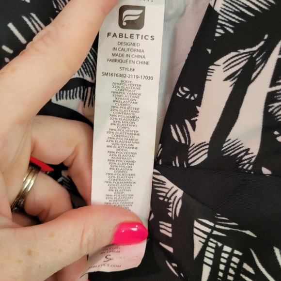 Fabletics maro palm tree print one piece swimsuit - Picture 5 of 5